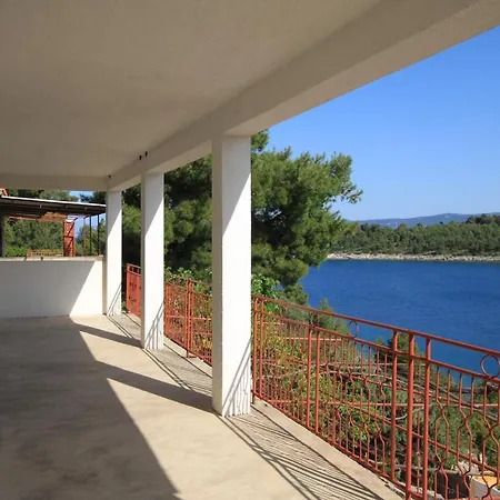 Apartments By The Sea Basina, Hvar - 8749